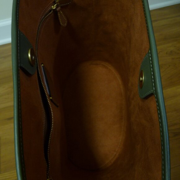 Coach Dakota Bucket Bag - Army Green NWT - Picture 7 of 15